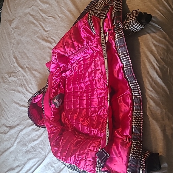 Jacket - Picture 2 of 4